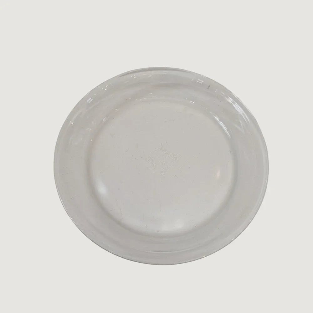 Set of 2 Pyrex #209 9